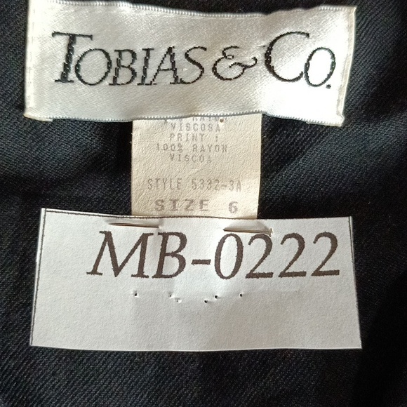 LADIES DRESS - Picture 6 of 6